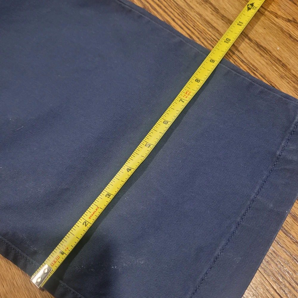 GAP Men's Navy Chinos - Picture 6 of 6